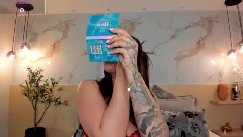    online show from October 2025 11:12:02 PM