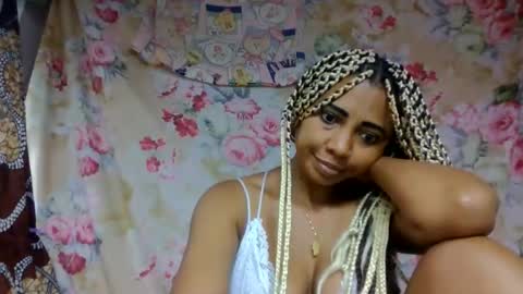 leatianaa online show from May 2026 02:13:01 PM