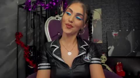 Snapshot of leavonnouire chatting on January 2025 06:31:01 AM Lea online show from January 2025 06:31:01 AM