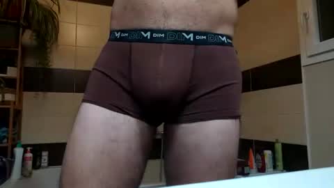 lebrun1985 online show from December 2025 05:59:02 AM