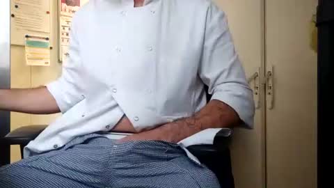 lebrun1985 online show from February 2026 02:46:01 PM