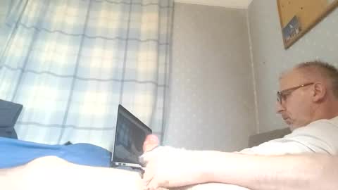 Snapshot of lechertachatte4444 chatting on September 2025 12:21:01 AM lechertachatte4444 online show from September 2025 12:21:01 AM