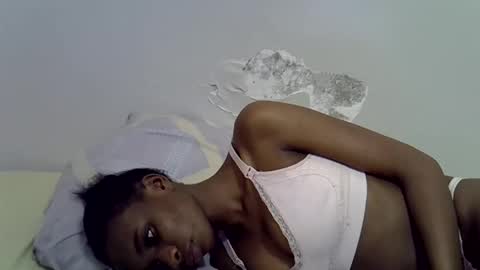 lee baby online show from February 2026 02:40:02 PM