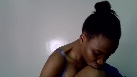 Snapshot of lee_shaz chatting on June 2026 07:24:02 AM lee baby online show from June 2026 07:24:02 AM