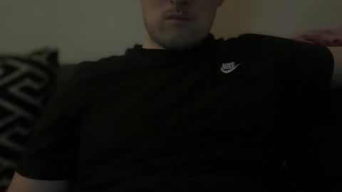 leedslad35 online show from December 2024 09:19:02 PM