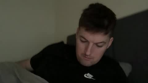 leedslad35 online show from December 2024 10:13:02 AM