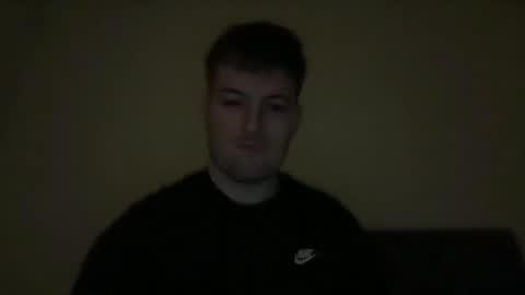 leedslad35 online show from December 2024 12:20:02 AM