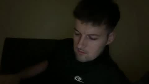 leedslad35 online show from December 2024 02:19:02 AM