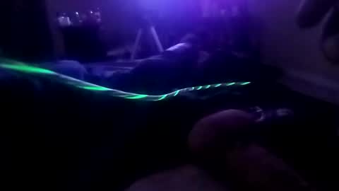 Snapshot of leemen33 chatting on November 2025 08:57:01 AM Michael online show from November 2025 08:57:01 AM