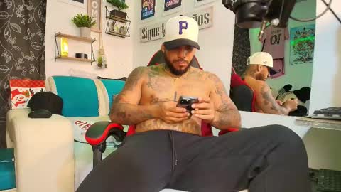 leenar_key online show from November 2025 12:42:01 AM