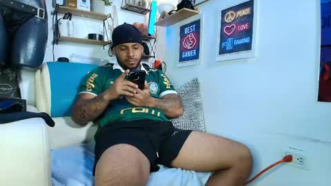 Snapshot of leenar_key chatting on May 2026 08:40:02 PM leenar_key online show from May 2026 08:40:02 PM