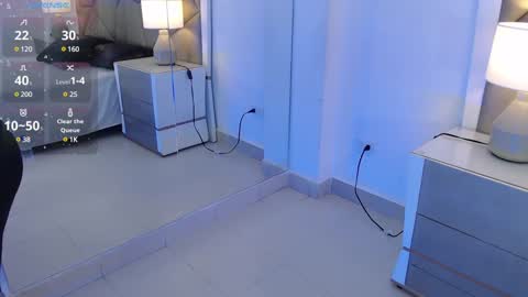 Snapshot of leethompson_ chatting on January 2025 12:16:01 PM Leet  online show from January 2025 12:16:01 PM