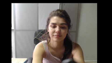 Snapshot of legenda_liya chatting on September 2025 09:34:01 AM Liya online show from September 2025 09:34:01 AM