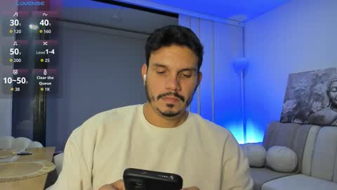 Alejandro online show from September 2025 03:31:01 AM