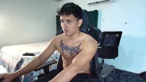 Snapshot of lei_77 chatting on March 2025 09:24:01 PM Lei online show from March 2025 09:24:01 PM