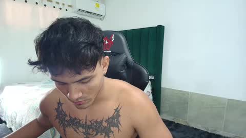 Snapshot of lei_77 chatting on September 2025 09:47:02 PM Lei online show from September 2025 09:47:02 PM