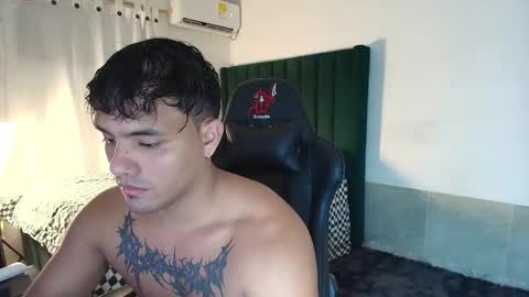 Snapshot of lei_77 chatting on October 2025 10:11:01 PM Lei online show from October 2025 10:11:01 PM