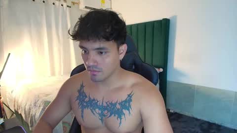 Snapshot of lei_77 chatting on November 2025 09:26:02 PM Lei online show from November 2025 09:26:02 PM