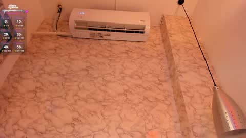 Snapshot of leiawong chatting on December 2024 06:31:02 AM Leia online show from December 2024 06:31:02 AM