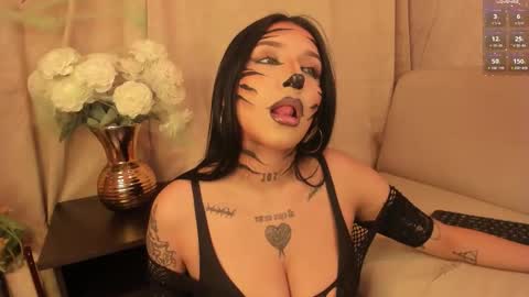 Snapshot of leiawong chatting on October 2025 02:45:01 AM Leia online show from October 2025 02:45:01 AM