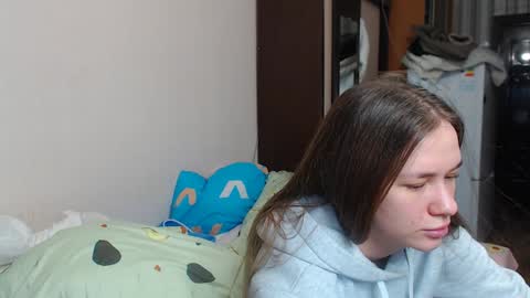 leila_bambi_ online show from January 2025 04:21:02 PM