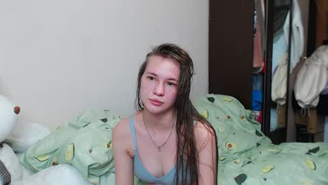 leila_bambi_ online show from January 2025 11:21:02 PM