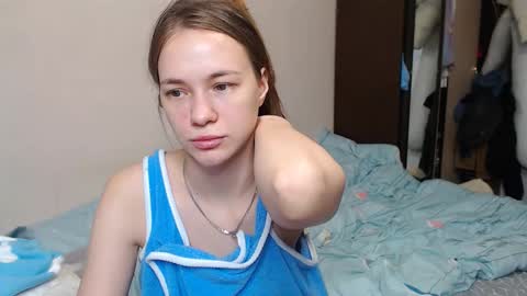 leila_bambi_ online show from February 2025 11:08:02 PM