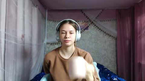 leila_bambi_ online show from November 2025 11:53:01 AM