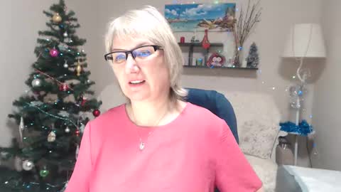 Leila Kinky online show from January 2026 02:00:01 PM