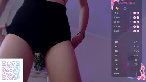 Leila online show from November 2025 02:26:01 AM