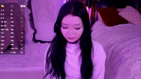 Snapshot of lein_bone chatting on November 2025 12:19:01 AM Lein online show from November 2025 12:19:01 AM