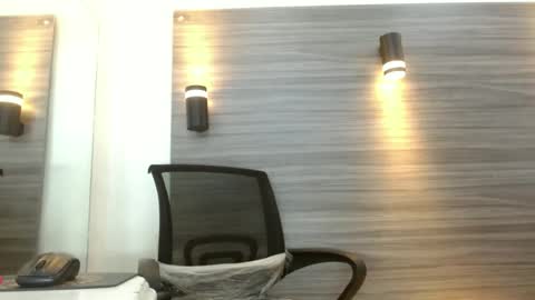 lelehott01 online show from July 2026 07:09:02 AM