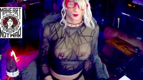Snapshot of lemon_stealing_whore chatting on May 2026 11:01:04 PM Lemon Stealing Whore online show from May 2026 11:01:04 PM