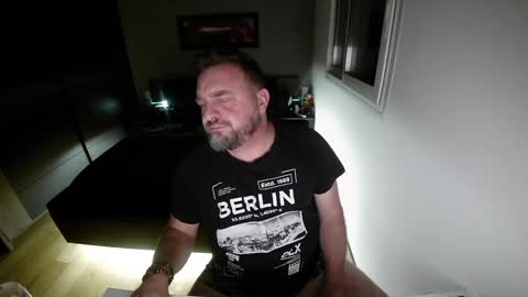 Snapshot of lemouth006 chatting on December 2024 02:10:02 AM Ange online show from December 2024 02:10:02 AM