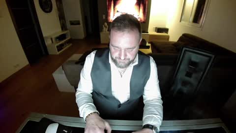 Snapshot of lemouth006 chatting on January 2025 11:46:01 PM Ange online show from January 2025 11:46:01 PM