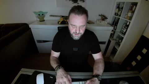 Snapshot of lemouth006 chatting on February 2025 09:04:01 PM Ange online show from February 2025 09:04:01 PM