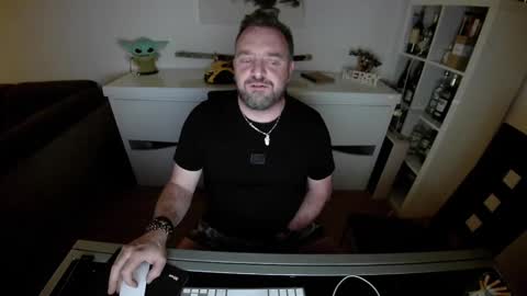 Snapshot of lemouth006 chatting on February 2025 12:49:02 AM Ange online show from February 2025 12:49:02 AM