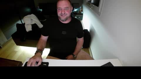 Snapshot of lemouth006 chatting on October 2025 01:47:02 AM Ange online show from October 2025 01:47:02 AM