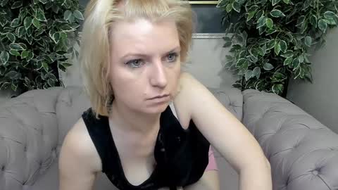 Lena online show from December 2024 04:14:02 AM
