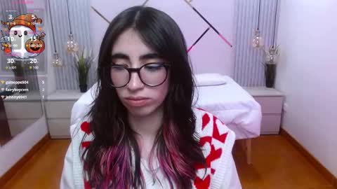 Lena online show from October 2025 08:11:02 PM