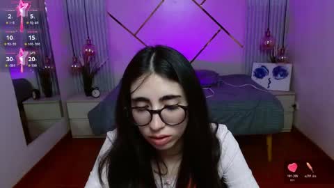 Lena online show from May 2026 09:43:01 PM
