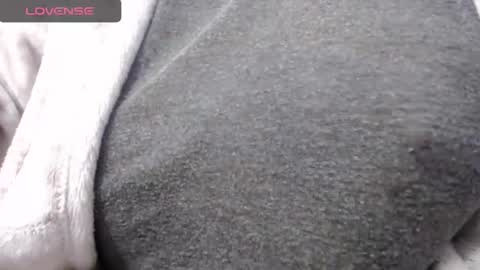 Snapshot of lenagolden chatting on December 2025 11:50:01 AM lenagolden online show from December 2025 11:50:01 AM