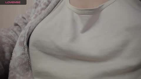 Snapshot of lenagolden chatting on February 2026 09:38:01 PM lenagolden online show from February 2026 09:38:01 PM