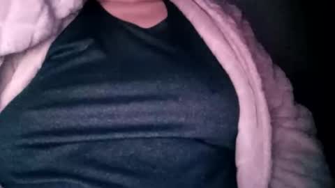 Snapshot of lenagolden chatting on February 2026 05:22:02 PM lenagolden online show from February 2026 05:22:02 PM