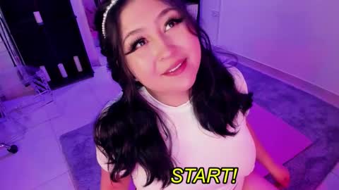 Lenna Kang online show from March 2026 07:31:01 PM