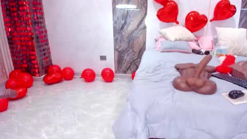 Snapshot of lenathompson chatting on February 2025 07:45:01 AM Lenathompson online show from February 2025 07:45:01 AM