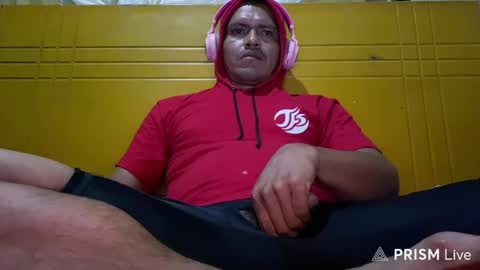 Snapshot of lenonroqe chatting on May 2026 05:02:02 AM lenon online show from May 2026 05:02:02 AM