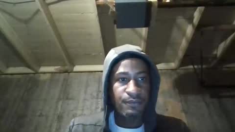 Snapshot of leo199984 chatting on November 2025 04:01:02 AM leo199984 online show from November 2025 04:01:02 AM