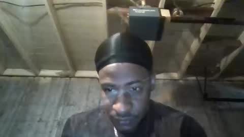 Snapshot of leo199984 chatting on November 2025 06:33:02 PM leo199984 online show from November 2025 06:33:02 PM