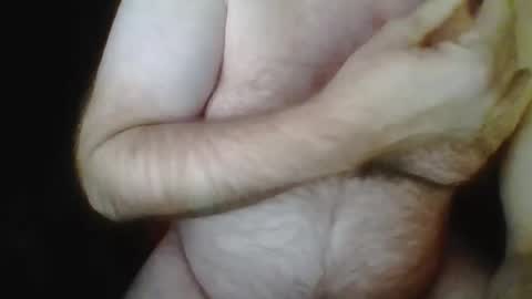 leo22481080 online show from December 2025 05:51:01 PM